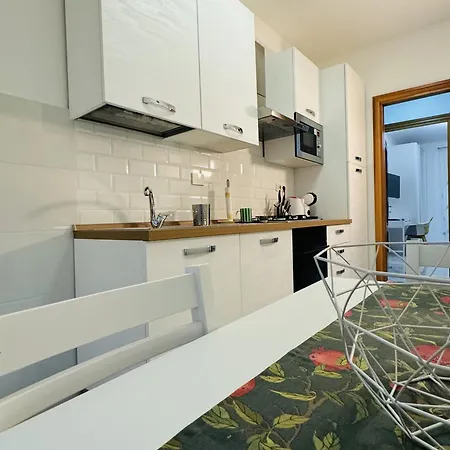 Апартаменты Fermi 80 *